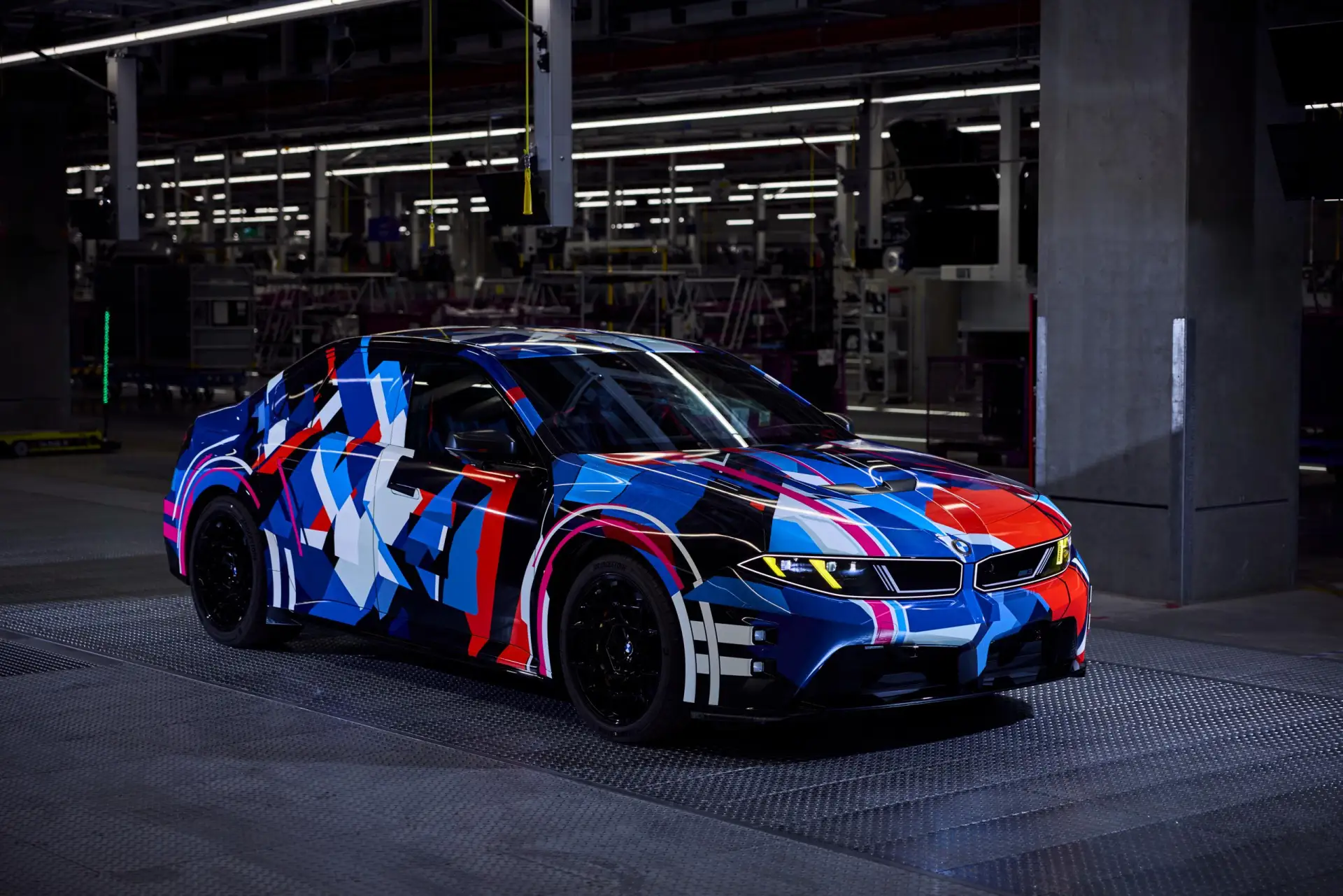 BMW показала новый M3