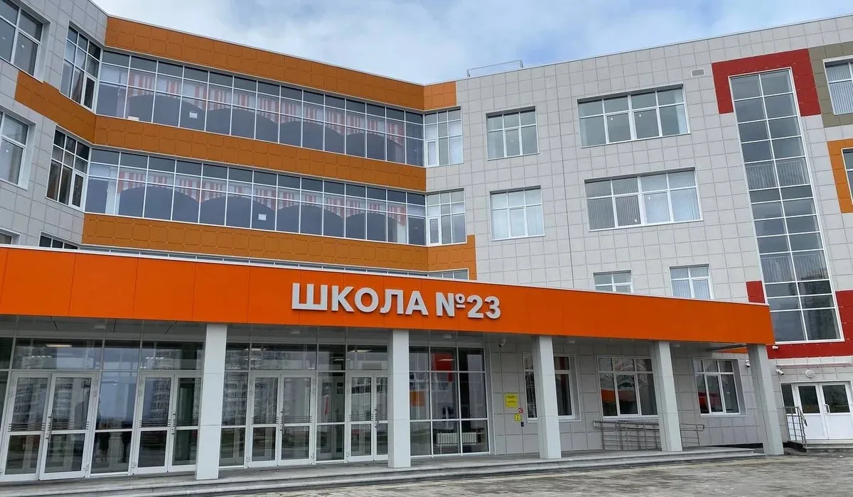 🎓 В России хотят обязать школы принимать всех выпускников в 10-й класс. Соответствующи...