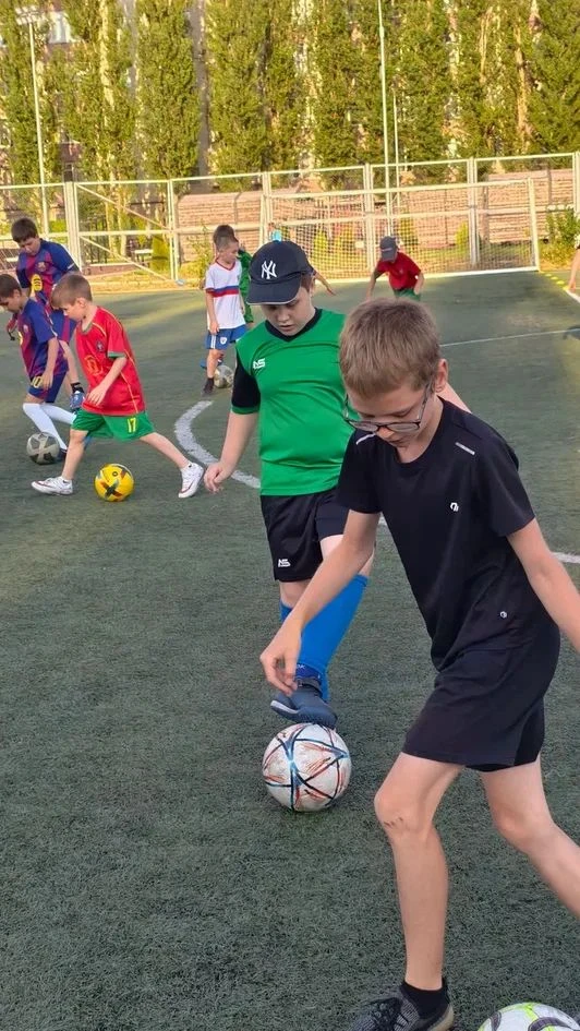 ⚽️ В «Динамчиках» каждый день — это шаг вперёд! Тренируемся, играем, растём и вместе пр...