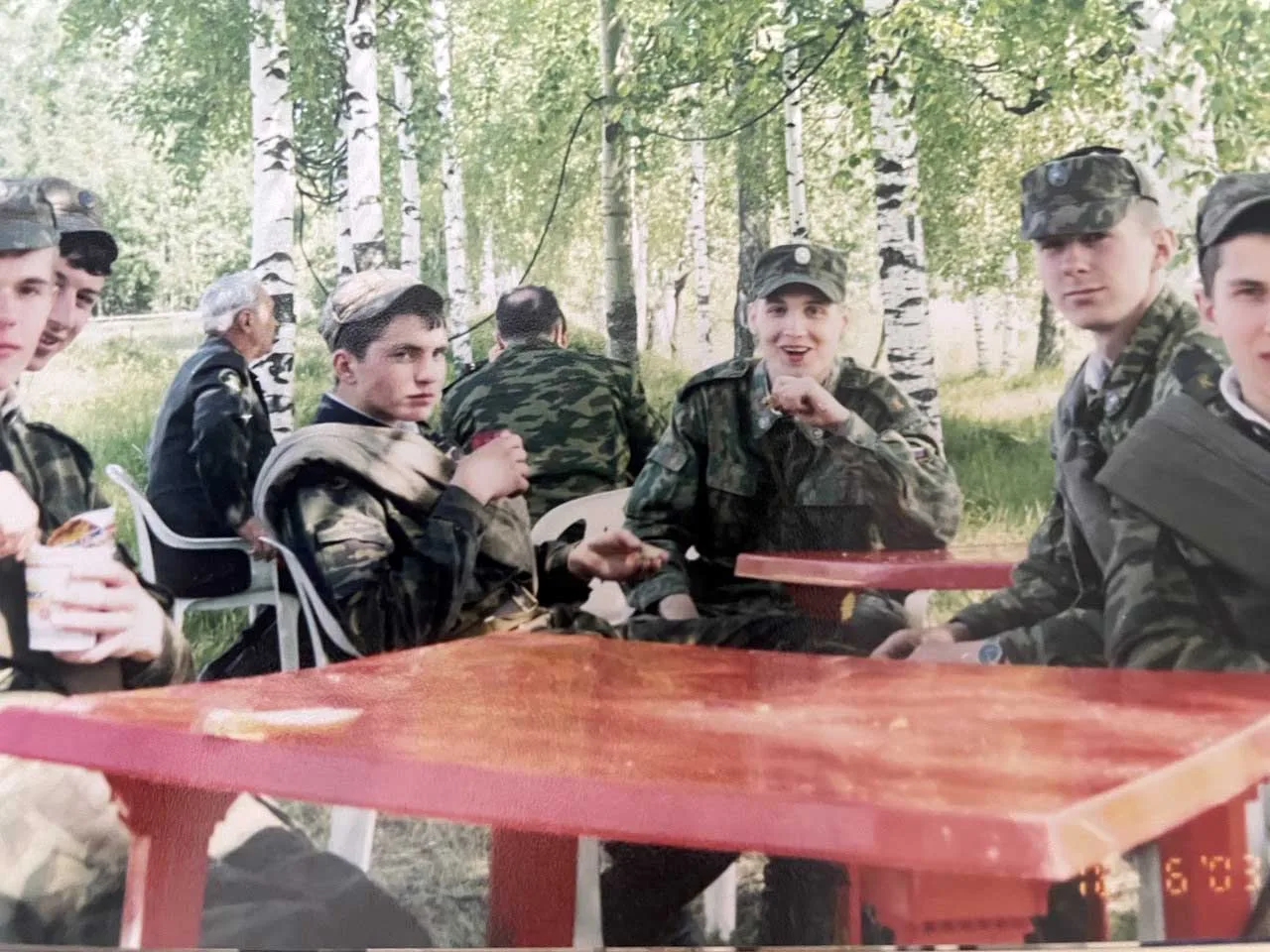 А многие ли наши врачи служили в армии? – задались мы вопросом в преддверии дня защитника отечества.