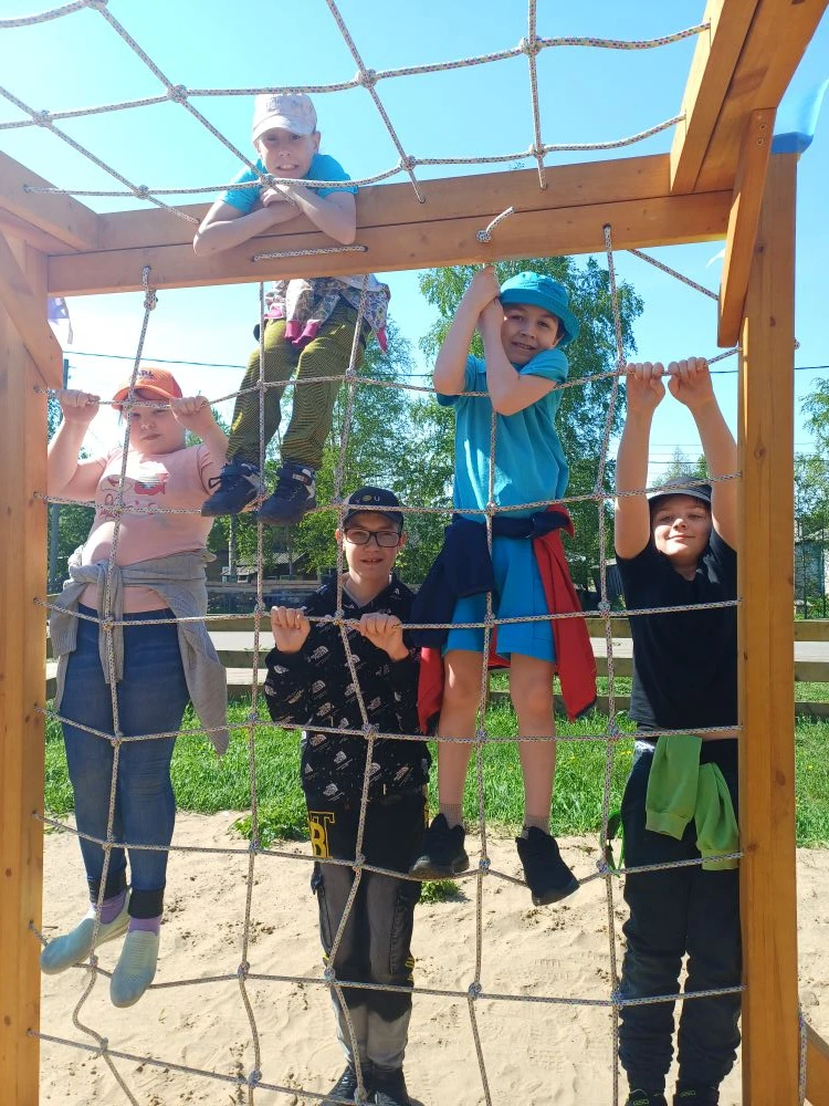 ☀️Лагерь дневного пребывания. День второй 

😊Второй день лагеря для обучающихся ГОУ РК "Специальная