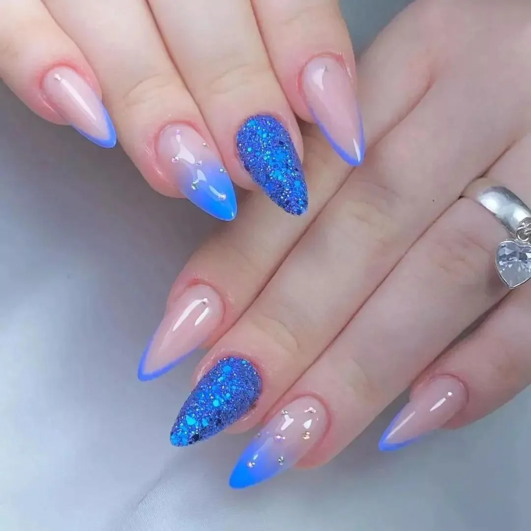 Как вам маникюр? 💅
