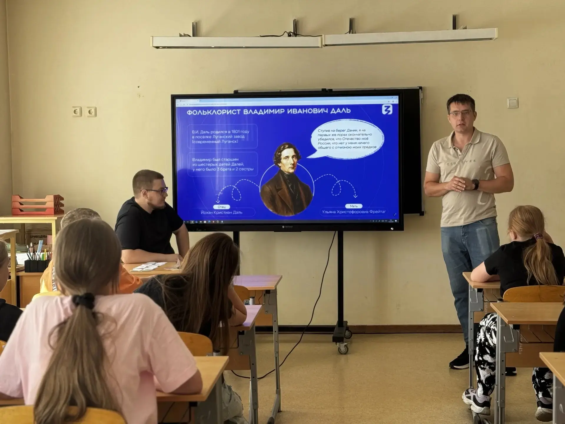 Узоры России🎨

💫 Каждый регион нашей необъятной страны хранит свои секреты, а самый главный из них