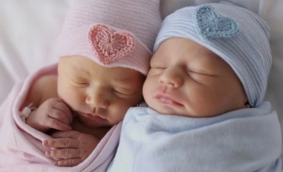 👶 В Новошахтинске родилась пятая «королевская двойня»