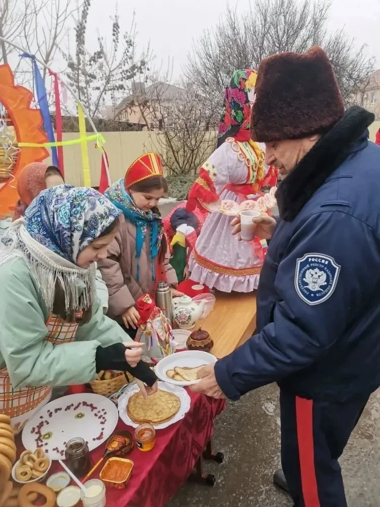 19 января учащиеся 6 "Д" класса приняли активное участие в фестивале под названием "Хоровод дружбы: 