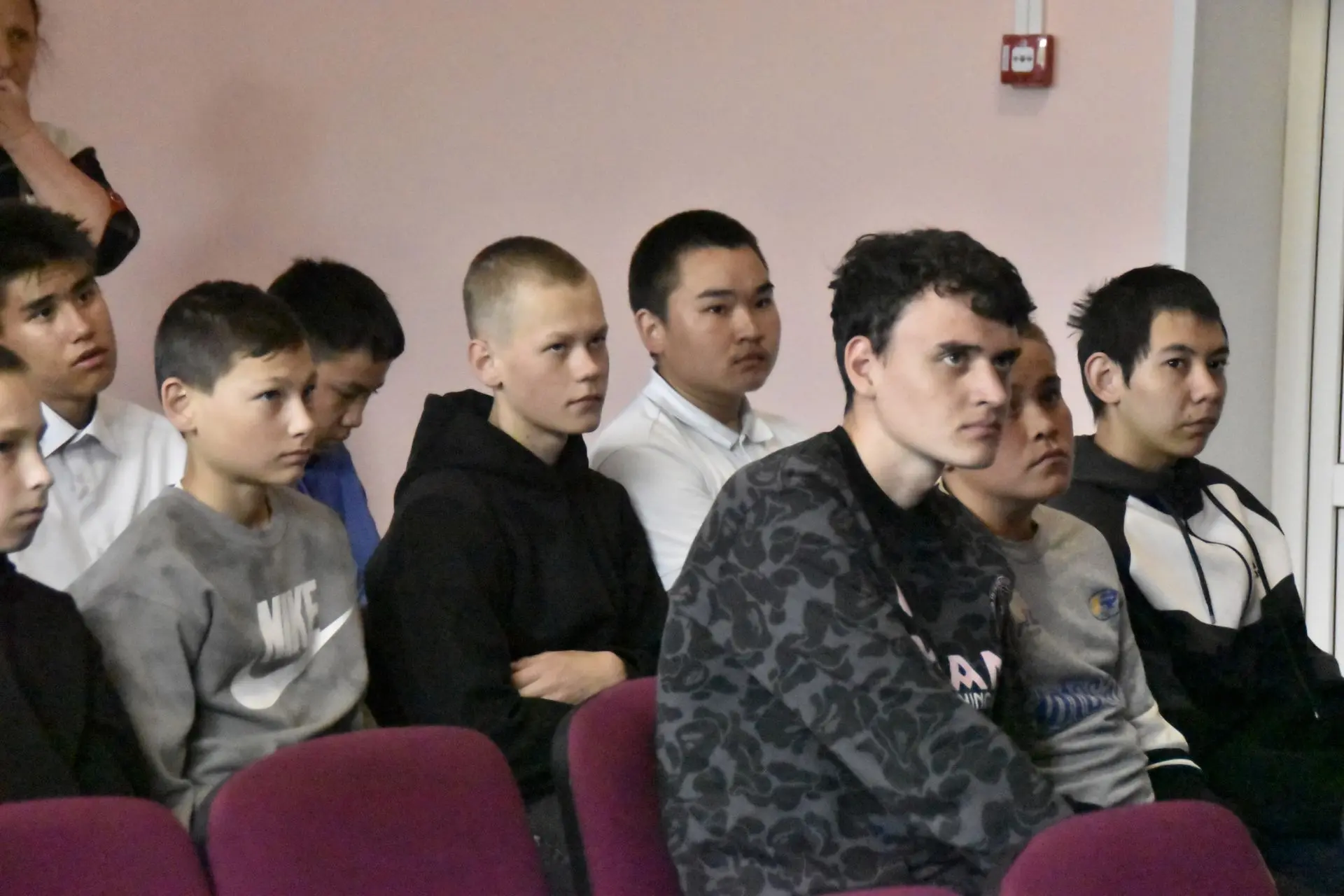 ИРИНА АУЛЬ ОТВЕТИЛА НА ВОПРОС ПО БЛОКИРОВКЕ ПРИЛОЖЕНИЙ Уполномоченный по правам ребенка в Хакасии по