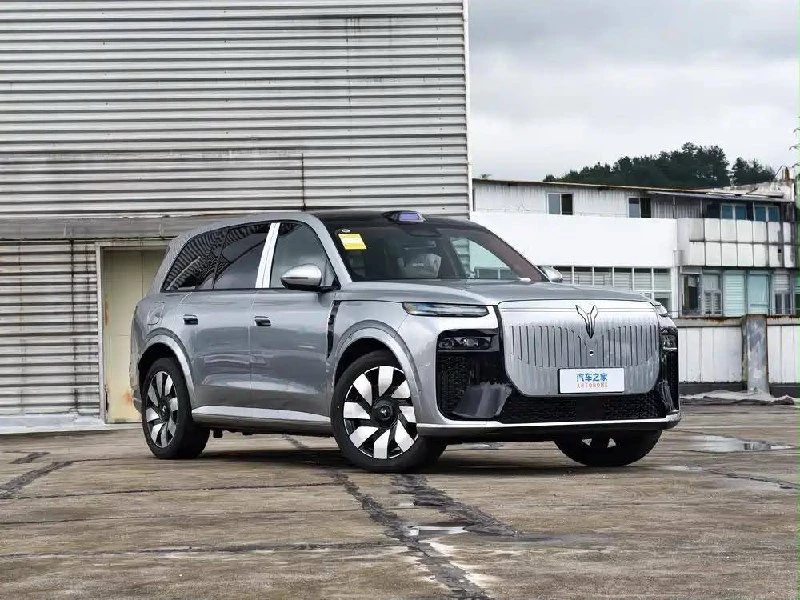 Voyah Taishan X8 PHEV Ultra (2026): R21-R22
