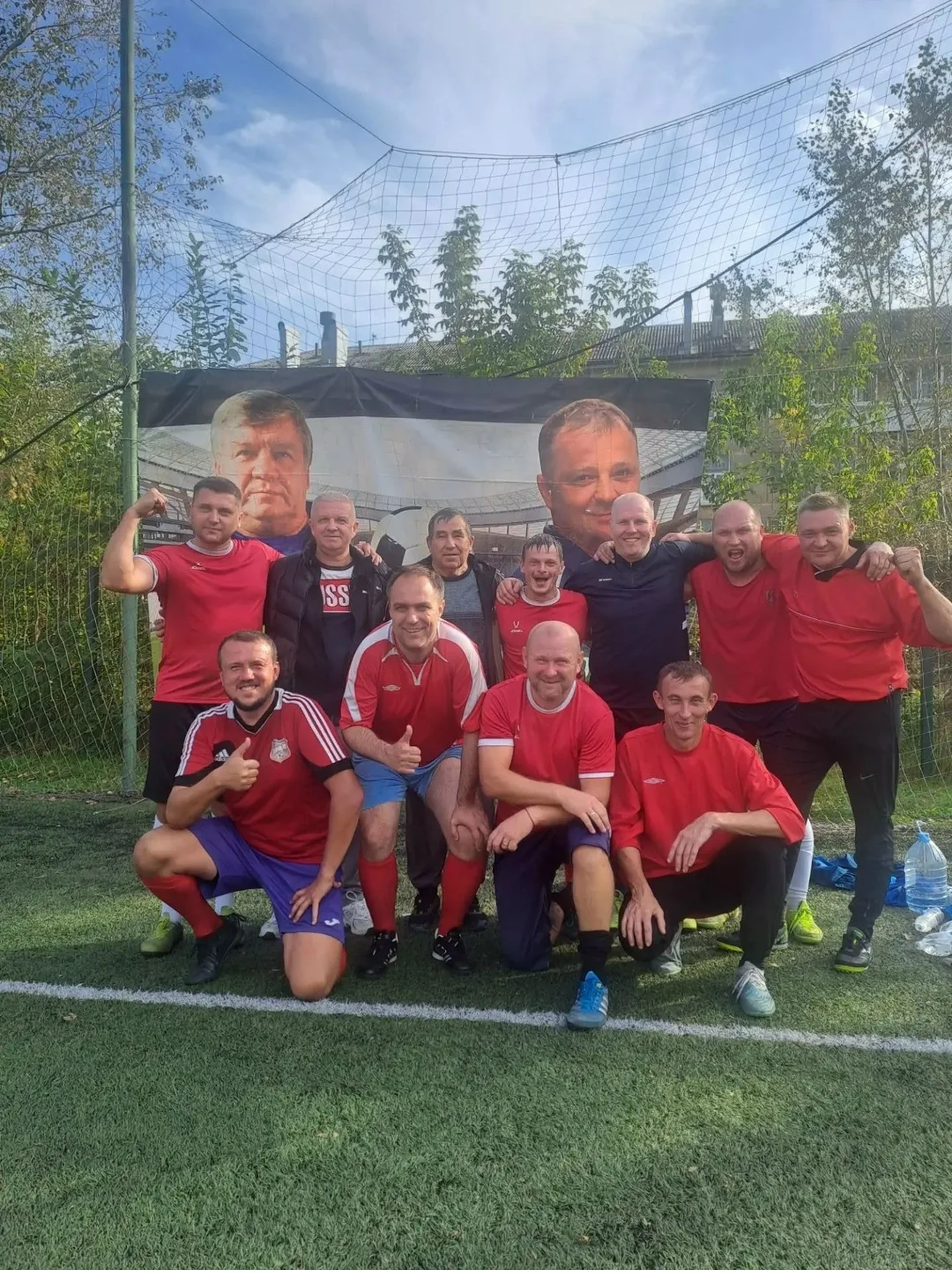 Краснотурьинские ветераны победили на футбольном турнире в Нижнем Тагиле ⚽
