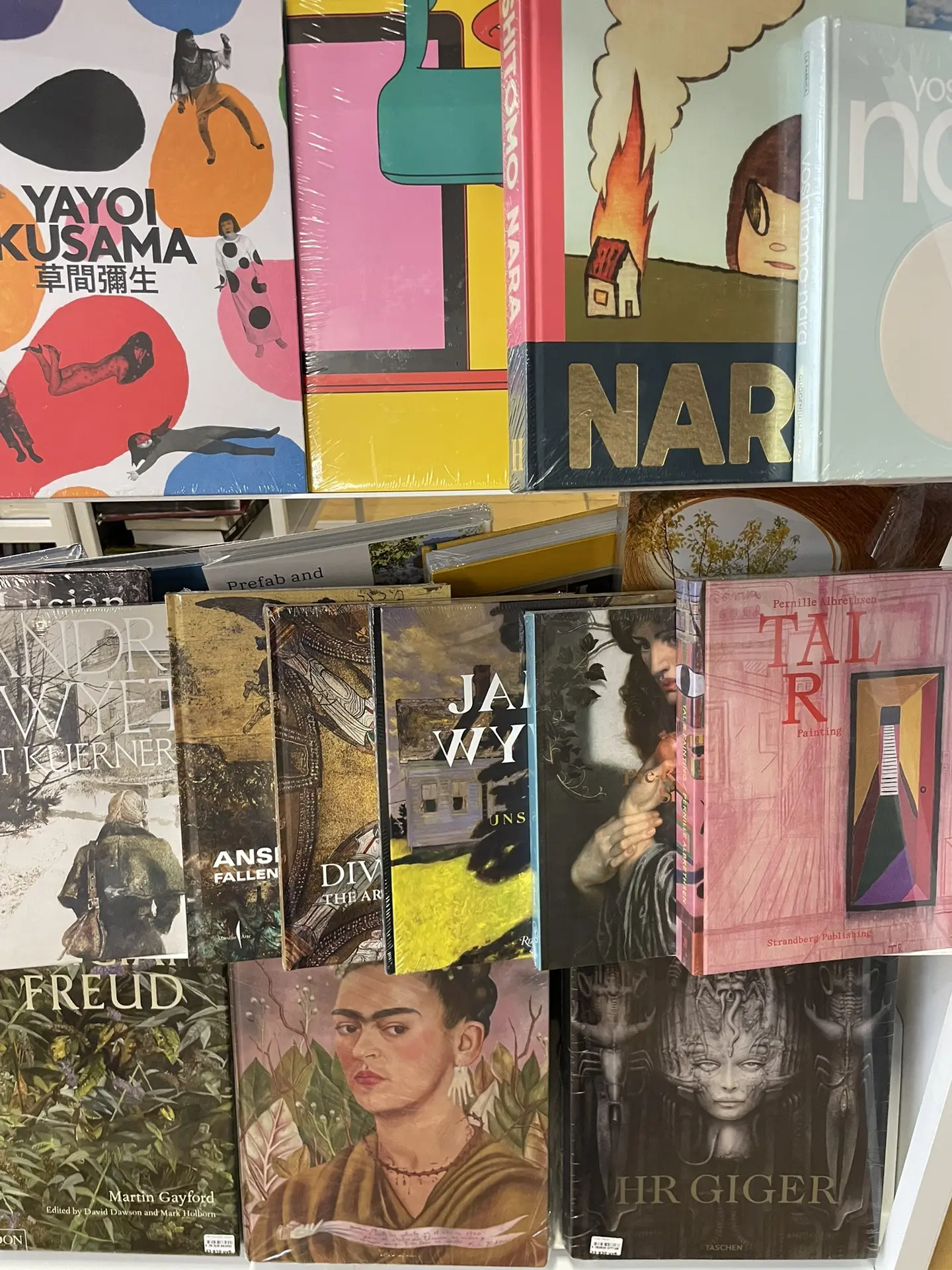 Книголюбы, вы же в курсе, что сегодня последний день ММКЯ?