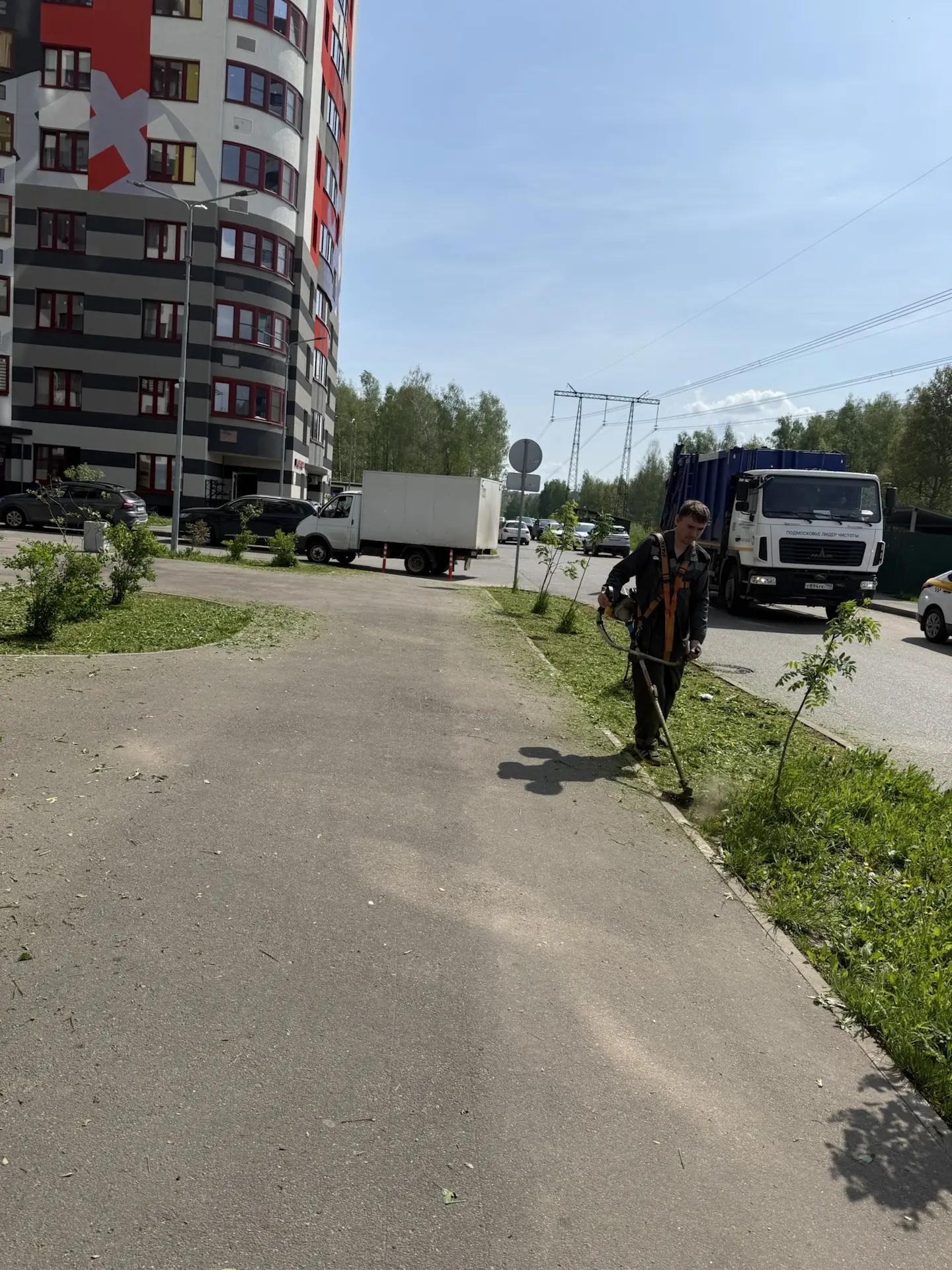 14 мая выполнены следующие работы по благоустройству прилегающей территории:
Для дома, расположенног