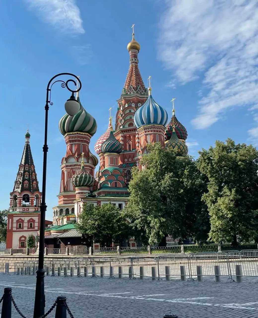 ☀️ Идеальное воскресенье в Москве: сегодня воздух прогреется до +24 градусов!