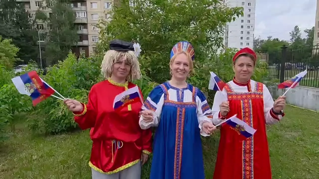🇷🇺 С Днём России! 

День России в нашем детском саду прошёл весело, шумно и очень душевно. Мы не п