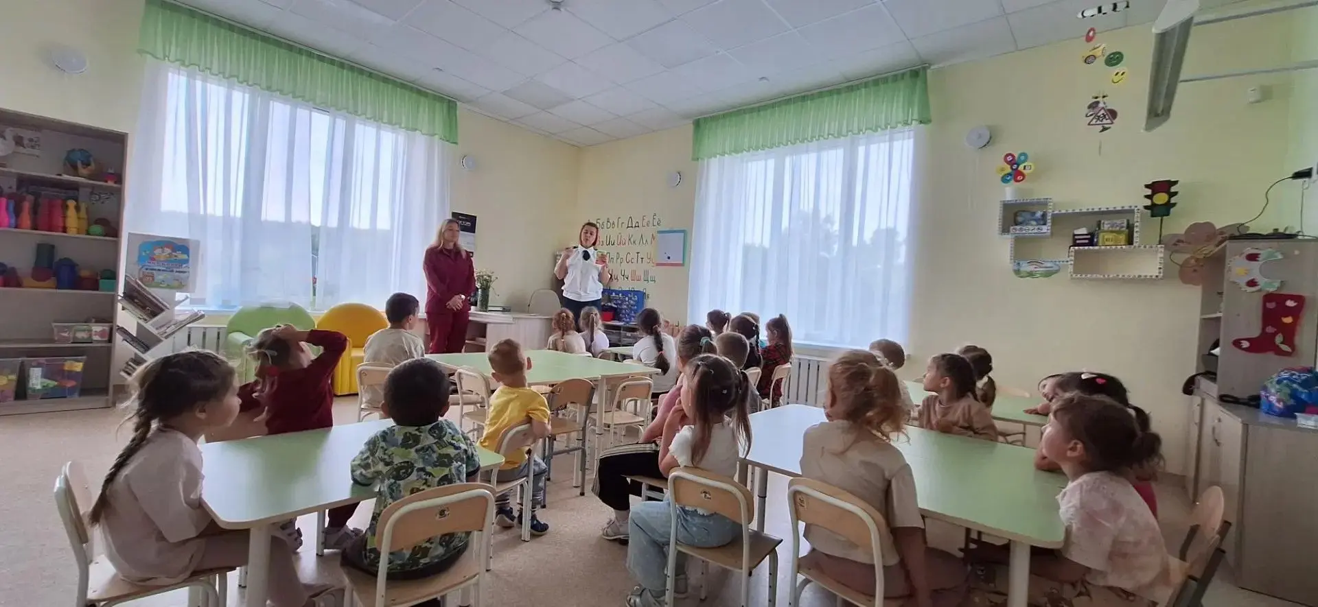 Правила поведения в природе для дошкольников.
Чтобы прогулки на природе были безопасными и не вредил