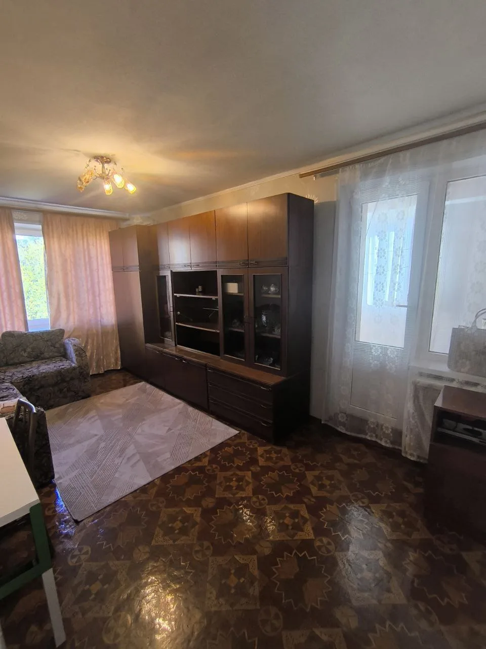 Продажа 3-комнатной квартиры в Ворошиловском районе