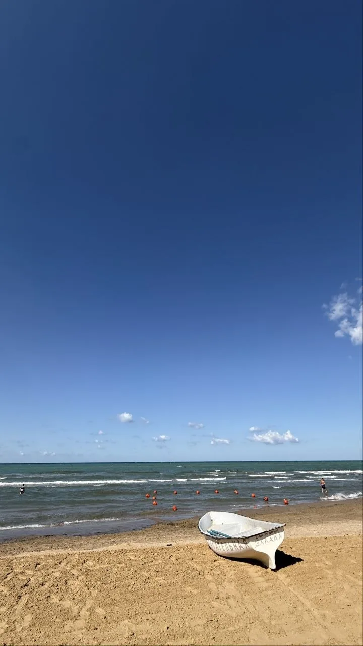 ☀️ Доброе утро, Анапа! Погода и море на сегодня 🌊

Идеальный экватор недели для пляжного отдыха! Се