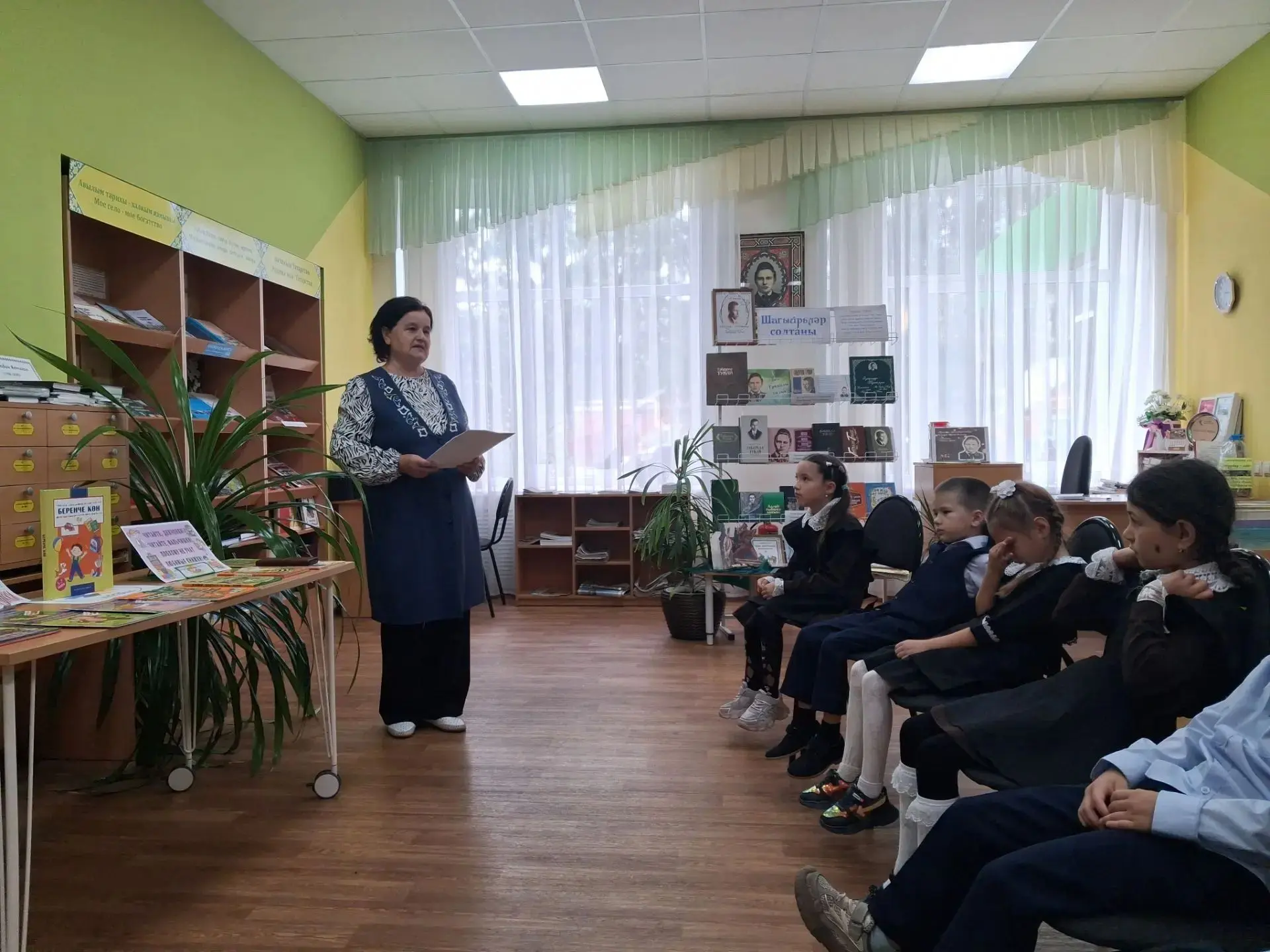 📚 **Первое знакомство с книжным миром! Наши первоклассники в гостях у сельской библиот...
