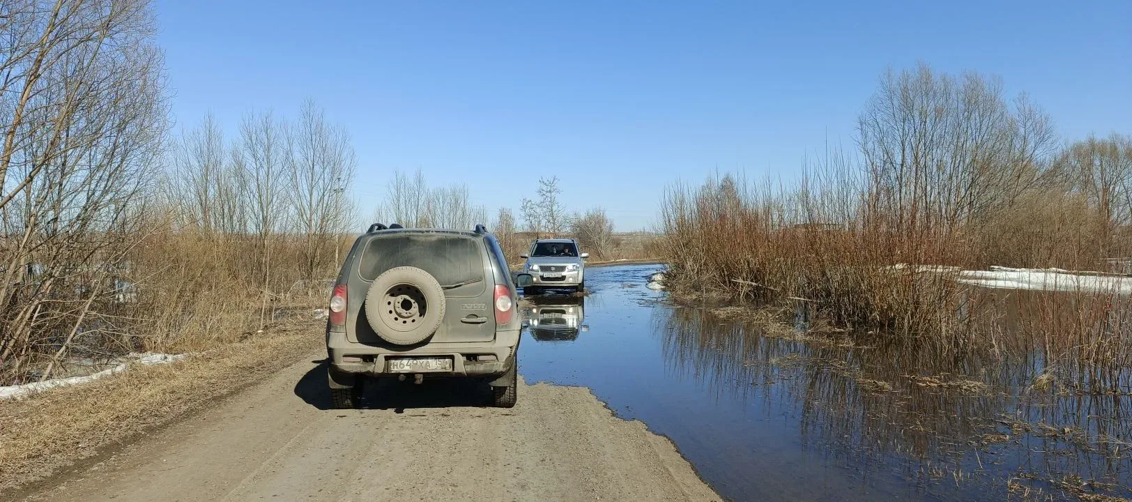 🌊💦💦Паводок на реке Карасук: подтоплены участки и дома в посёлке Октябрьский  По состоянию на 23:07 6
