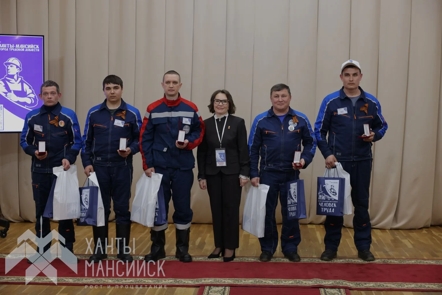Ханты-Мансийск отметил своих героев труда💪   В городе состоялся профессиональный смотр-конкурс «Чело