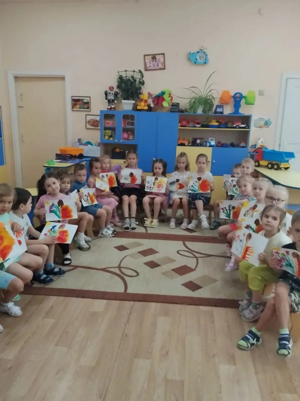 "Чтоб не ссориться с огнем,
Нужно больше знать о нем,
Отказаться от привычки,
Свысока смотреть на сп