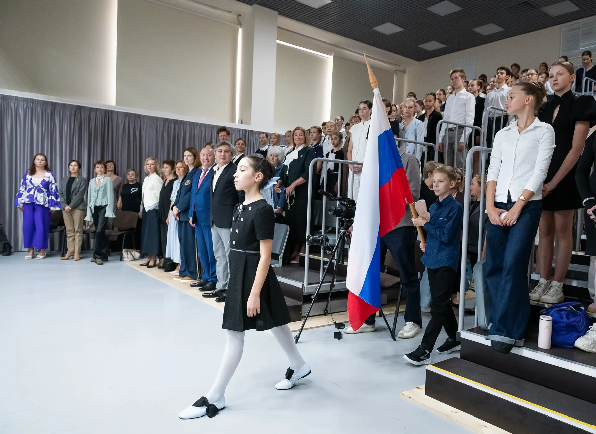 🎉🍁Торжественная линейка, посвященная старту нового учебного сезона, прошла 1 сентября...