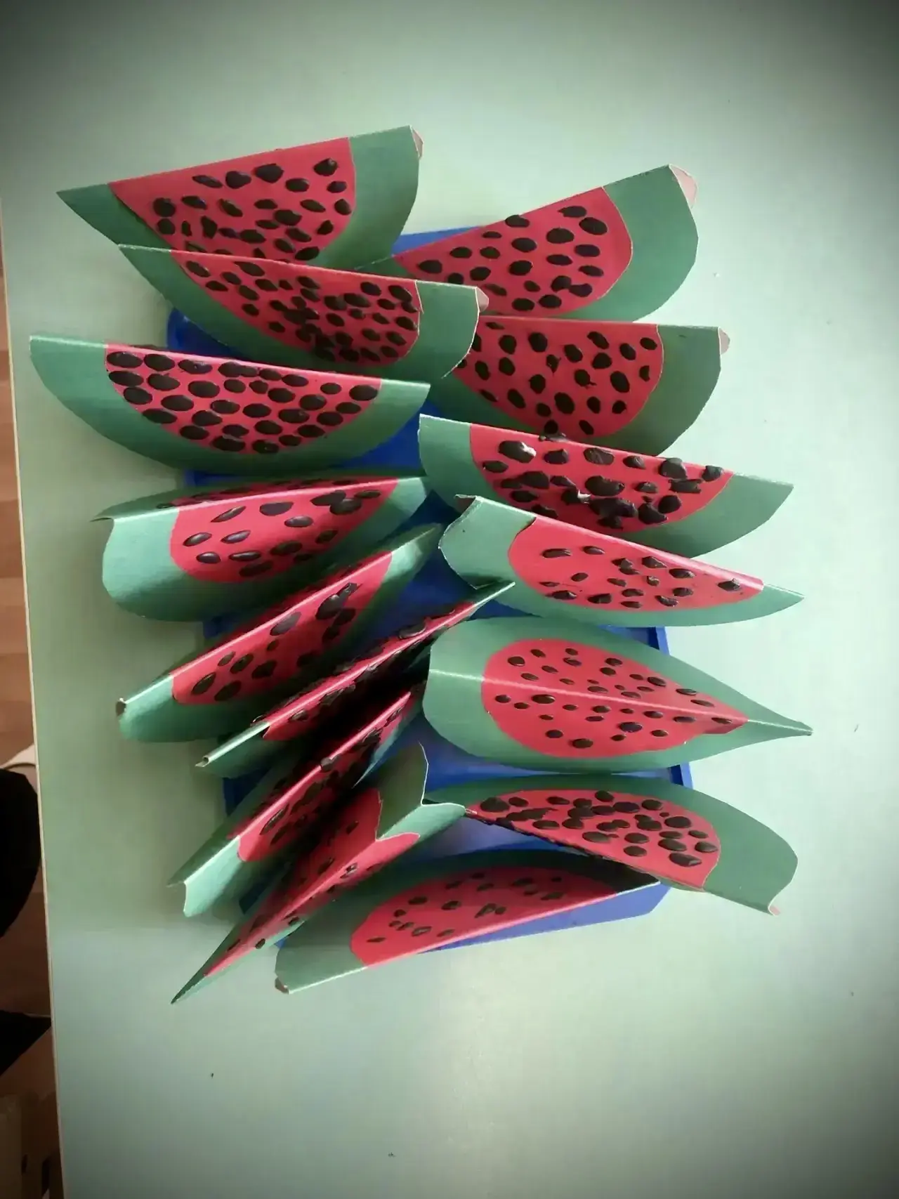 🍉Дары лета🍓

Неделя в наших дошкольных группах прошла под девизом «Дары лета» 
Что делали?
🔸 Смот