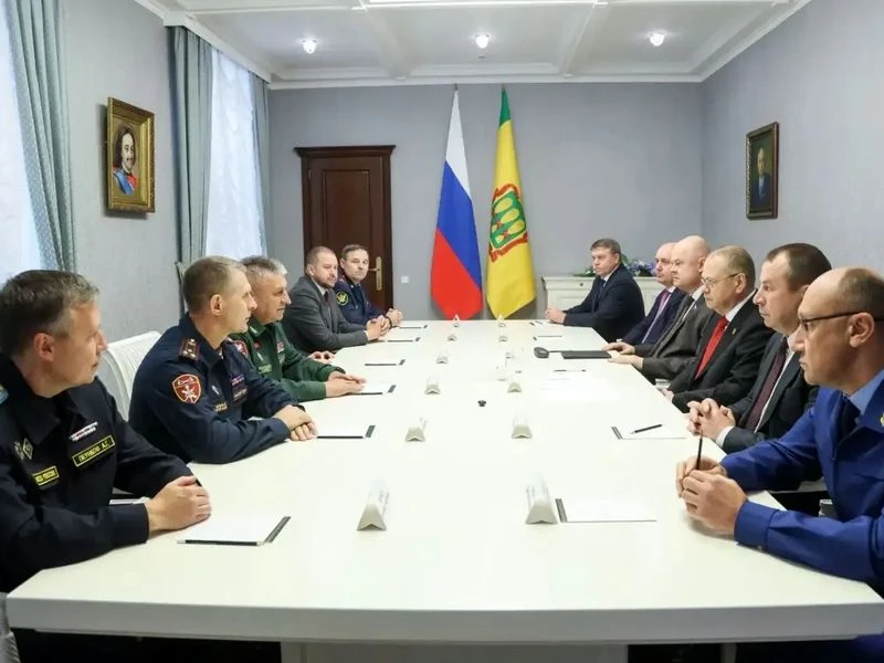 Павел Пучков официально представлен в должности начальника управления Росгвардии по Пен...