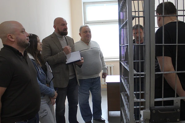 Представители общественности посетили СИЗО-11 ГУФСИН России по Московской области

Представитель апп