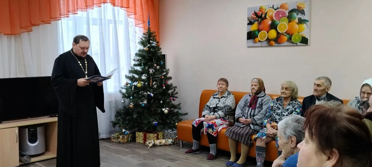 📅 15 января учащиеся Дальнеконстантиновской средней школы Полина Никулина, Алина Орлов...