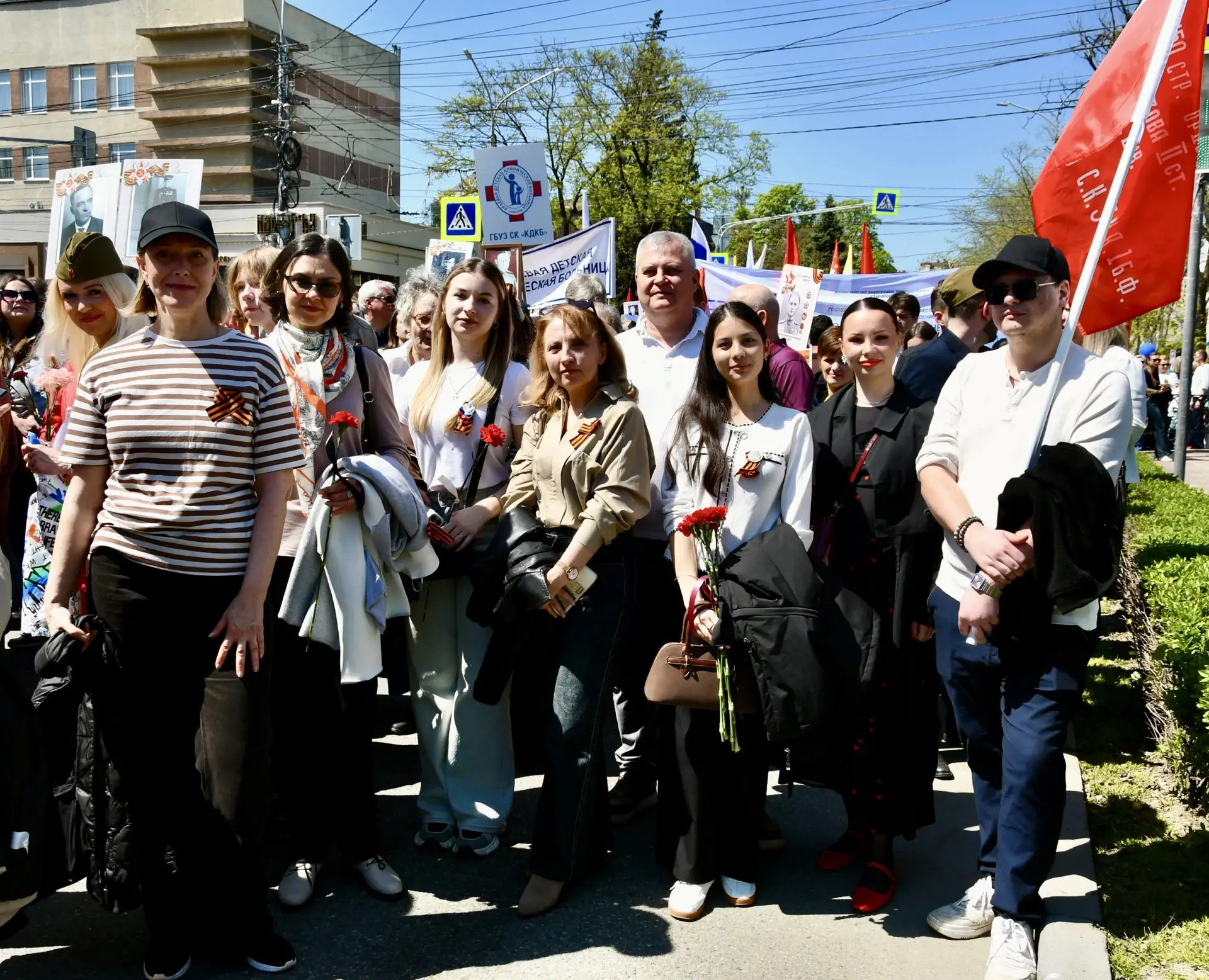 СТУДЕНТЫ И СОТРУДНИКИ СГПИ ПОЧТИЛИ ПАМЯТЬ ГЕРОЕВ ВЕЛИКОЙ ПОБЕДЫ  📢 Сегодня, в День Победы, студенты 