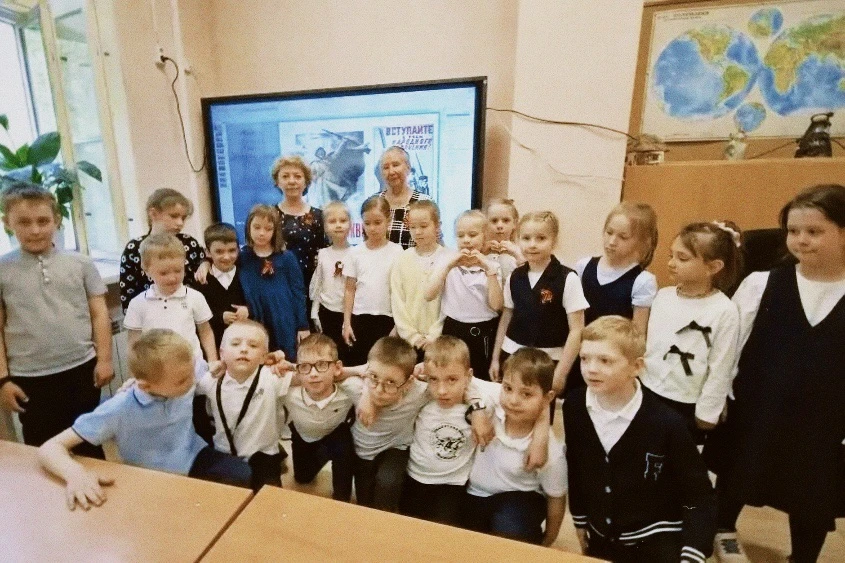 🎖️ Жизнь. Подвиг. Память: Эхо Великой Отечественной войны

В один из майских дней в стенах школы №2