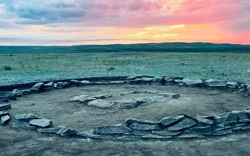 🇰🇿 Курган под Карагандой раскрыл следы двух эпох

В Абайском районе Казахстана археологи нашли в о