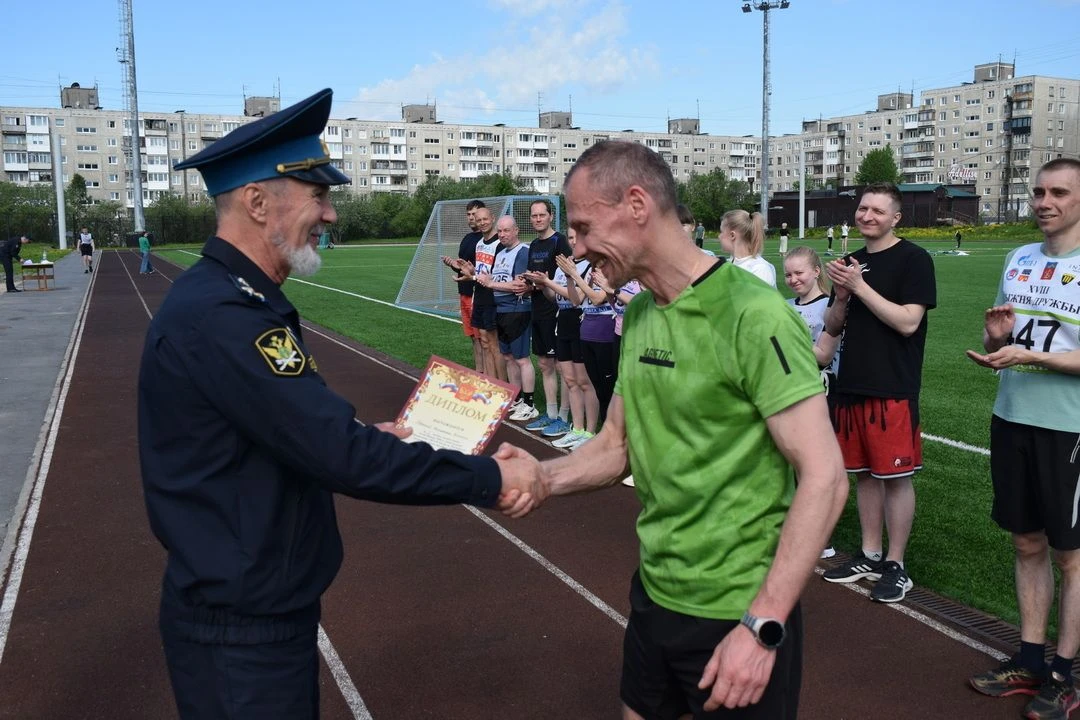 Судебные приставы провели чемпионат по лёгкой атлетике 

✅ В преддверии Дня России в Мурманске на ст