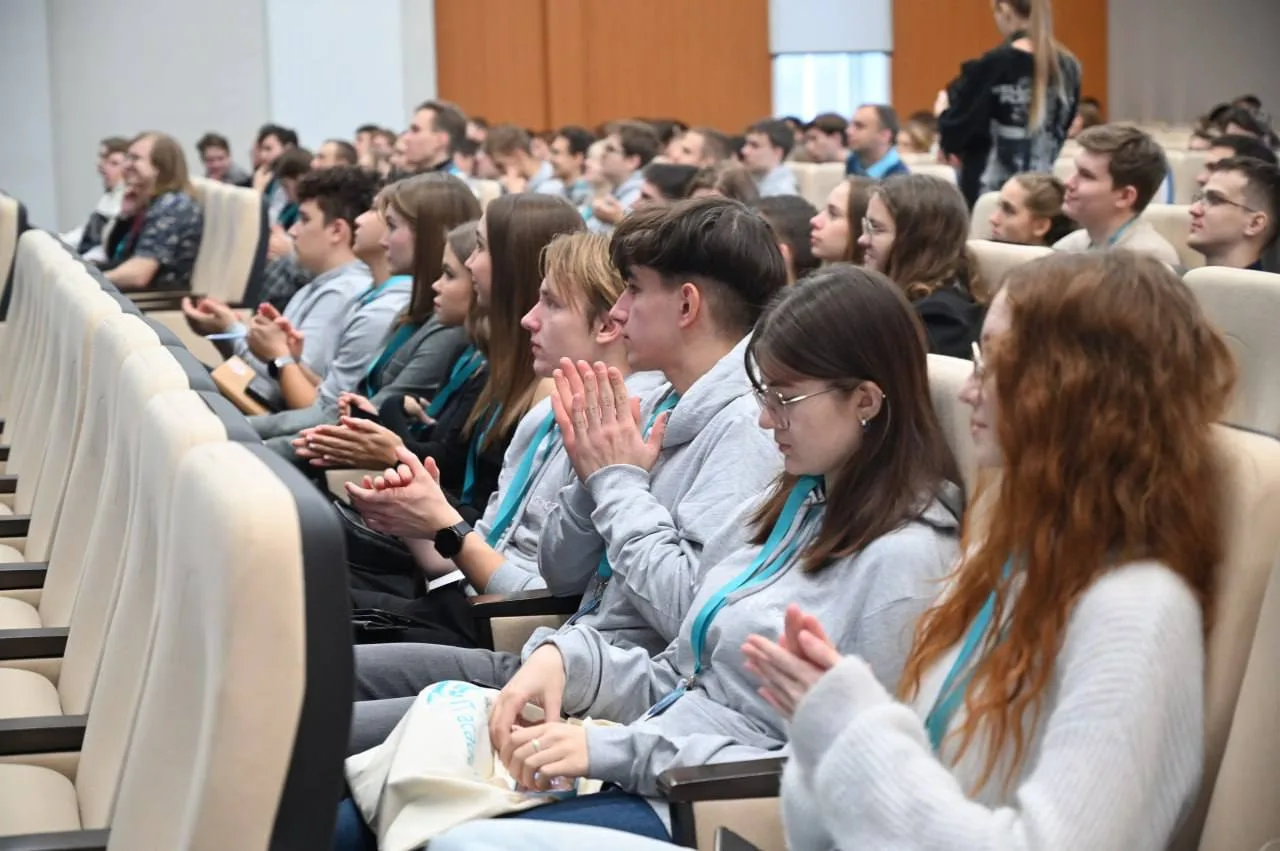 Талантливым студентам снова предлагают стипендию до 30 тысяч рублей в месяц.