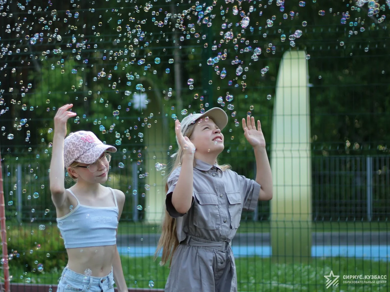 ЛЕТО, ВОЗДУХ, СОЛНЦЕ И НОВЫЕ ЗНАНИЯ

В ГАУДО «Сириус. Кузбасс» закончились две смены для младших шко