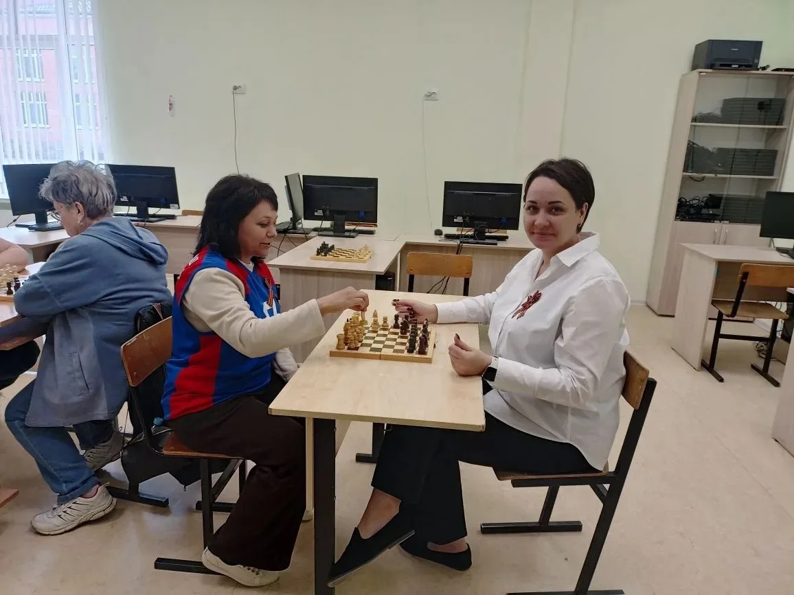 В Самарском прошла 14-я районная Спартакиада работников образования Азовского района  Спортивный пра