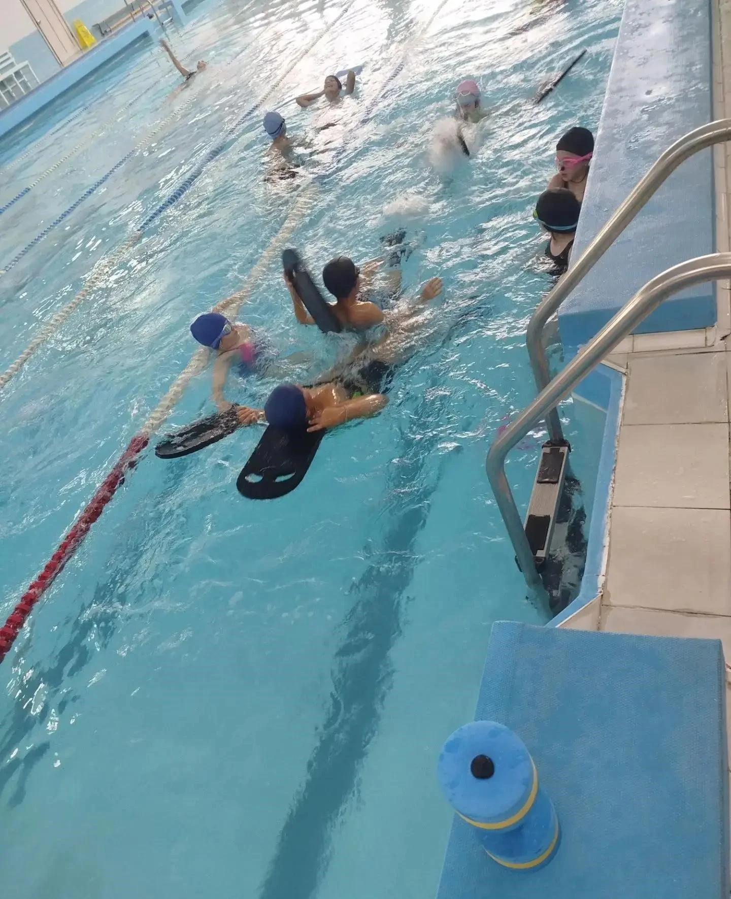 🏊 С началом нового учебного года школьники Белогорского округа возобновили занятия по ...