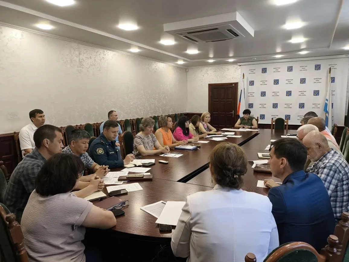 Вчера в Горно-Алтайске произошла беда — в городском пруду Еланда утонул подросток.