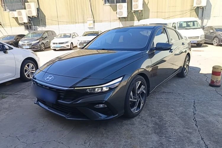 🚗 Hyundai 2023