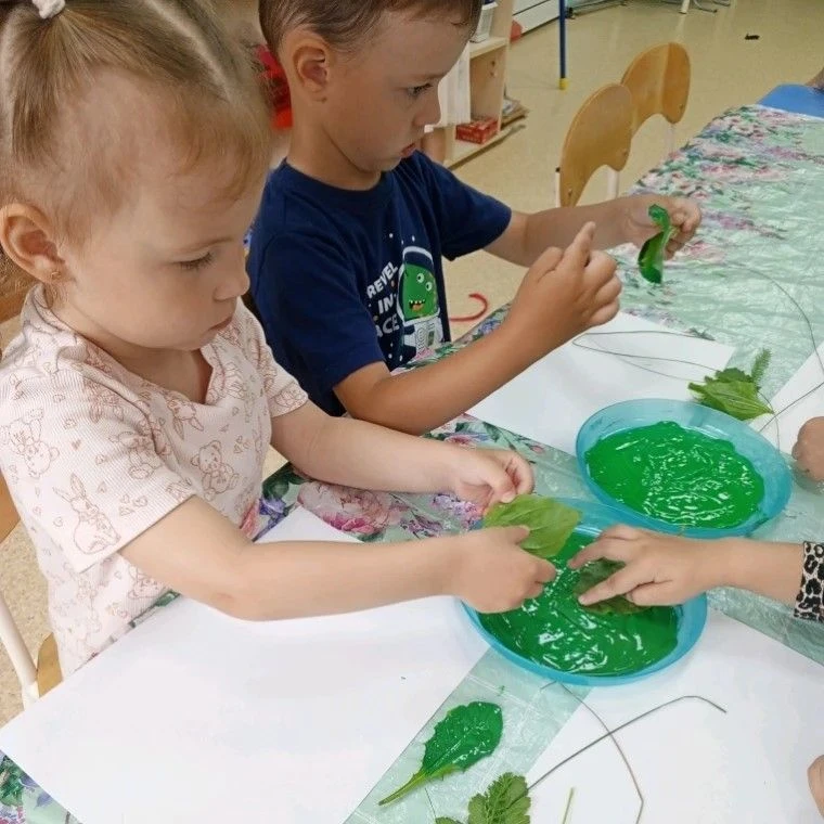 ☀️ Лето в красках природы: волшебное рисование с ребятами! 🌿Лето – это не только время игр и прогул