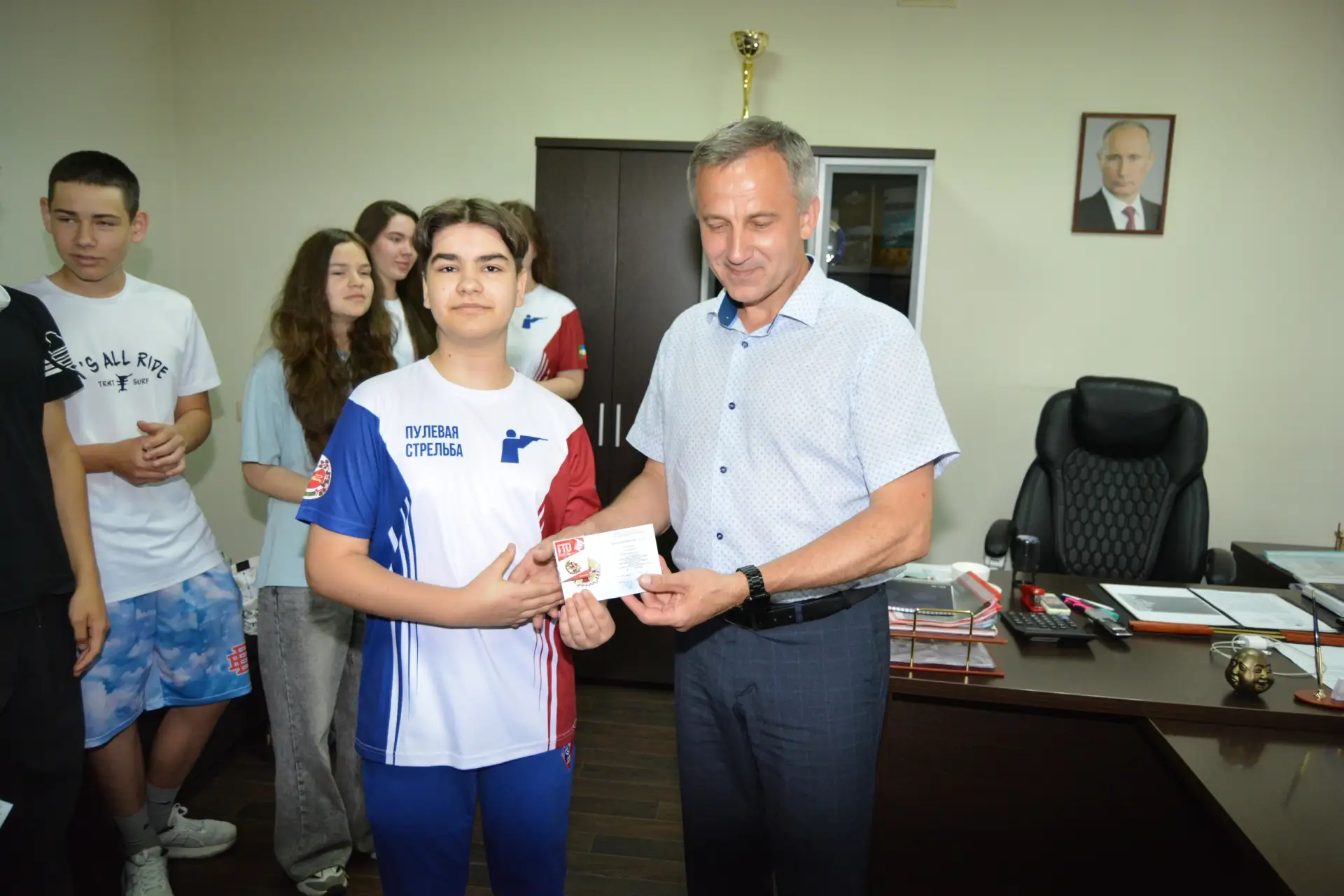 В Комплексной спортивной школе прошло торжественное мероприятие по вручению золотых знаков Всероссий