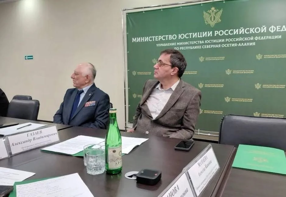 Специалисты Кадрового центра и Комитета по занятости приняли участие во Всероссийской к...