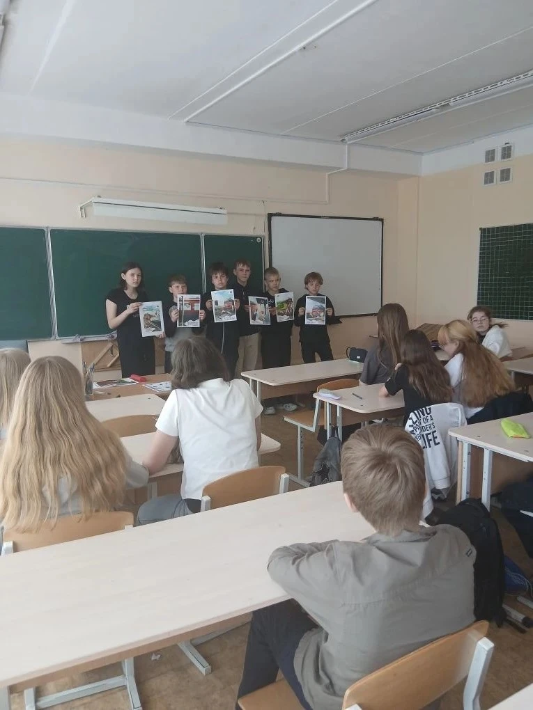 👍 На этой неделе с учащимися нашей школы были проведены тематические, профилактические...