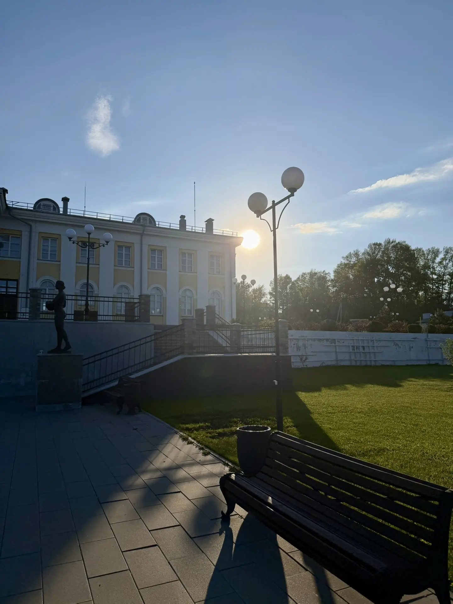 Доброе утро! 🌤️ Новых побед и свершений, дорогие подписчики! Пусть неделя будет плодотворной.

#Сал