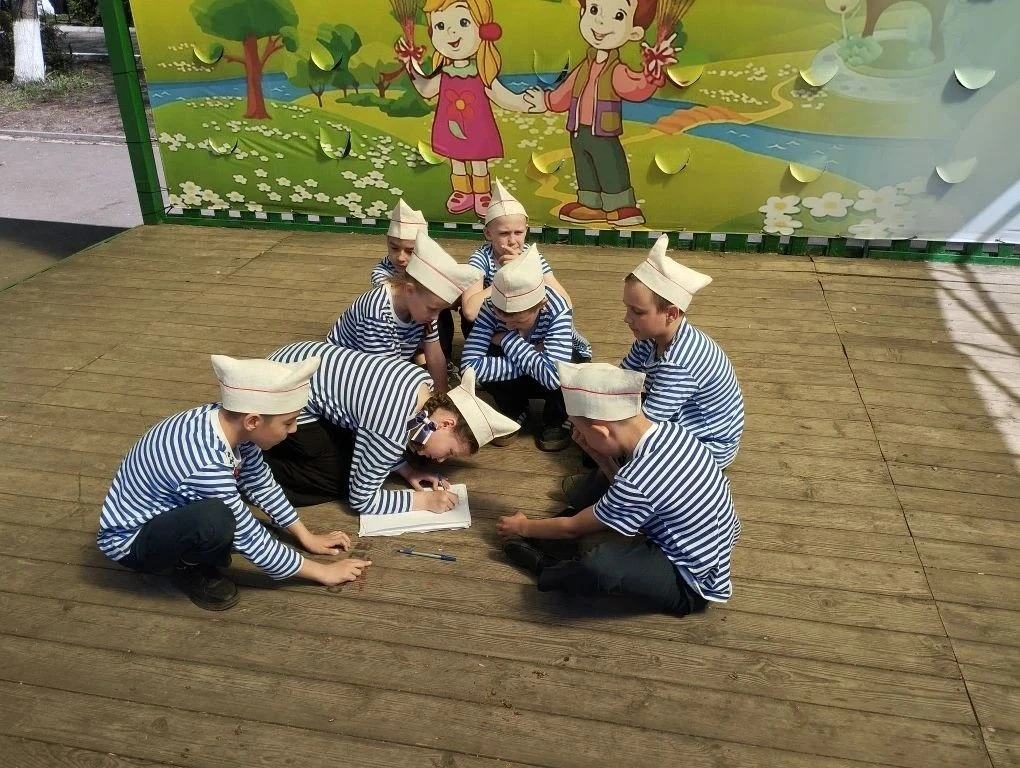 🇷🇺🔥 «Зарничка» — школа мужества и командного духа 8 мая ученики 3А класса (1 корпус, кл. руководител