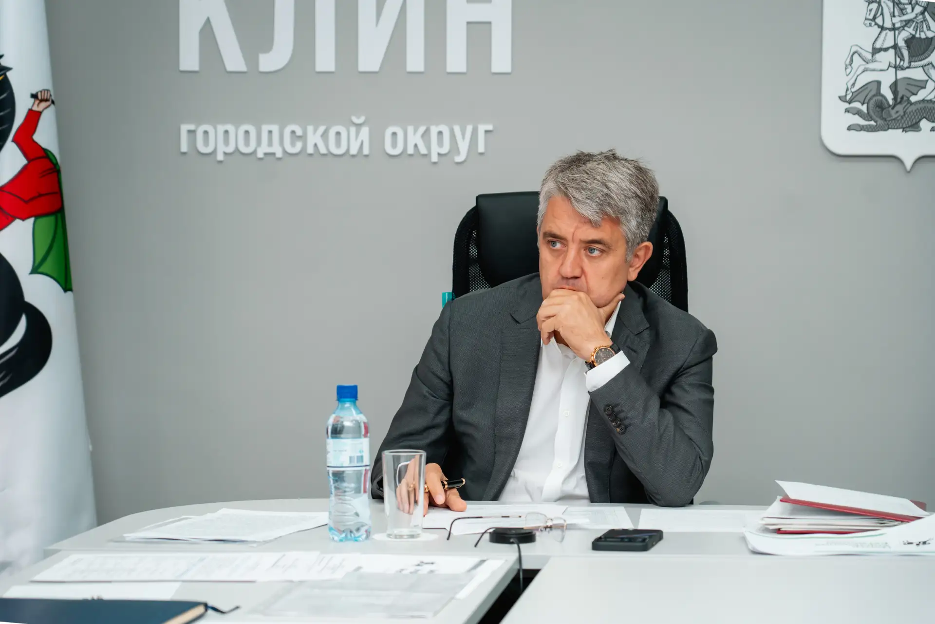 Принял участие в еженедельном ВКС с губернатором Московской области Андреем Юрьевичем В...