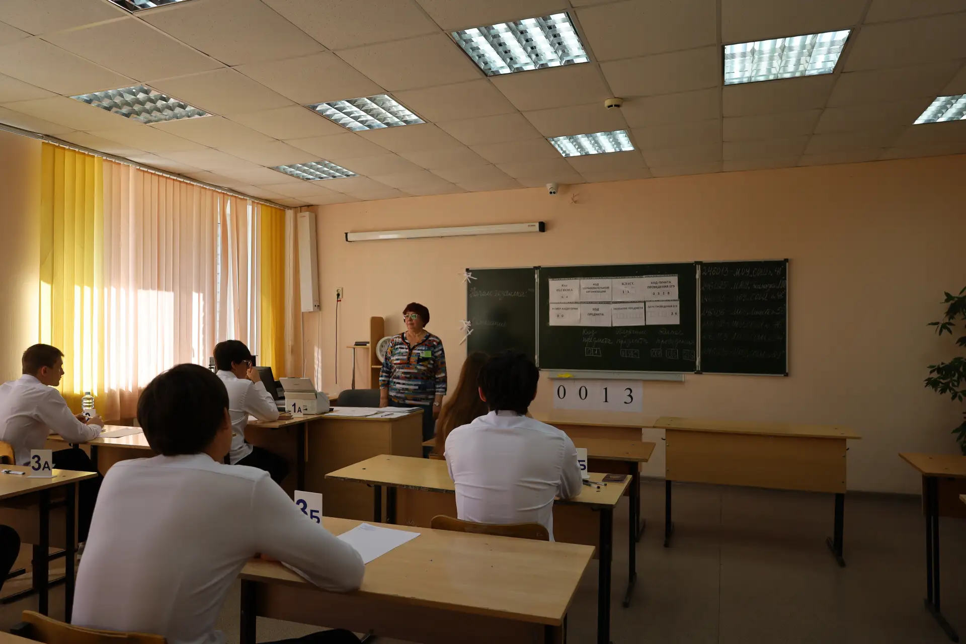 В Саратовской области проходит ЕГЭ по русскому языку