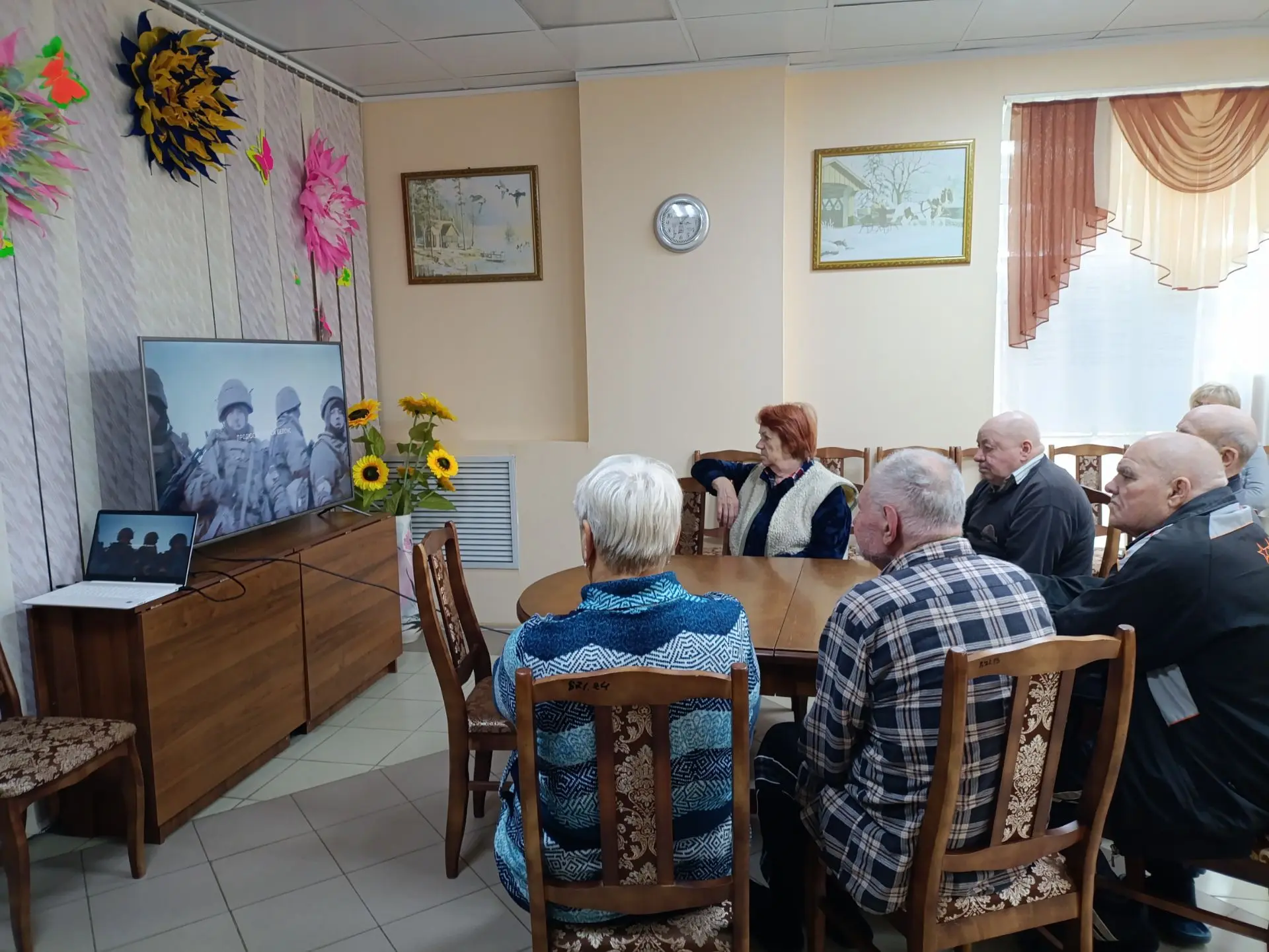 🇷🇺 "ПАМЯТЬ ЗАПЕЧАТАННАЯ В КАДРАХ"