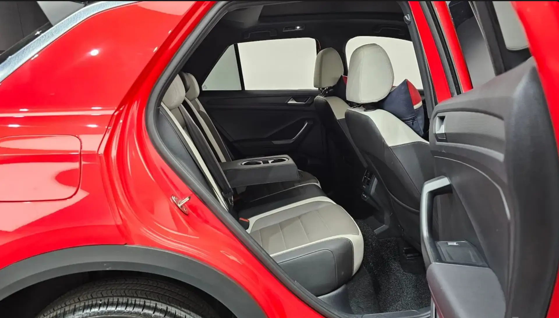 ПРОСЧИТЫВАЕМ АВТОМОБИЛИ ДО 160 ЛС❗️❗️❗️  Продолжим с Volkswagen. Рассмотрим T-Roc. 3-5 лет до 100 ты