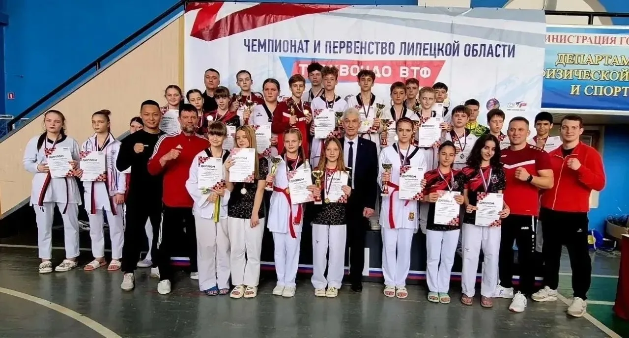 18 апреля в ФОК «Пламя» прошло первенство Липецкой области по тхэквондо ВТФ среди юноше...