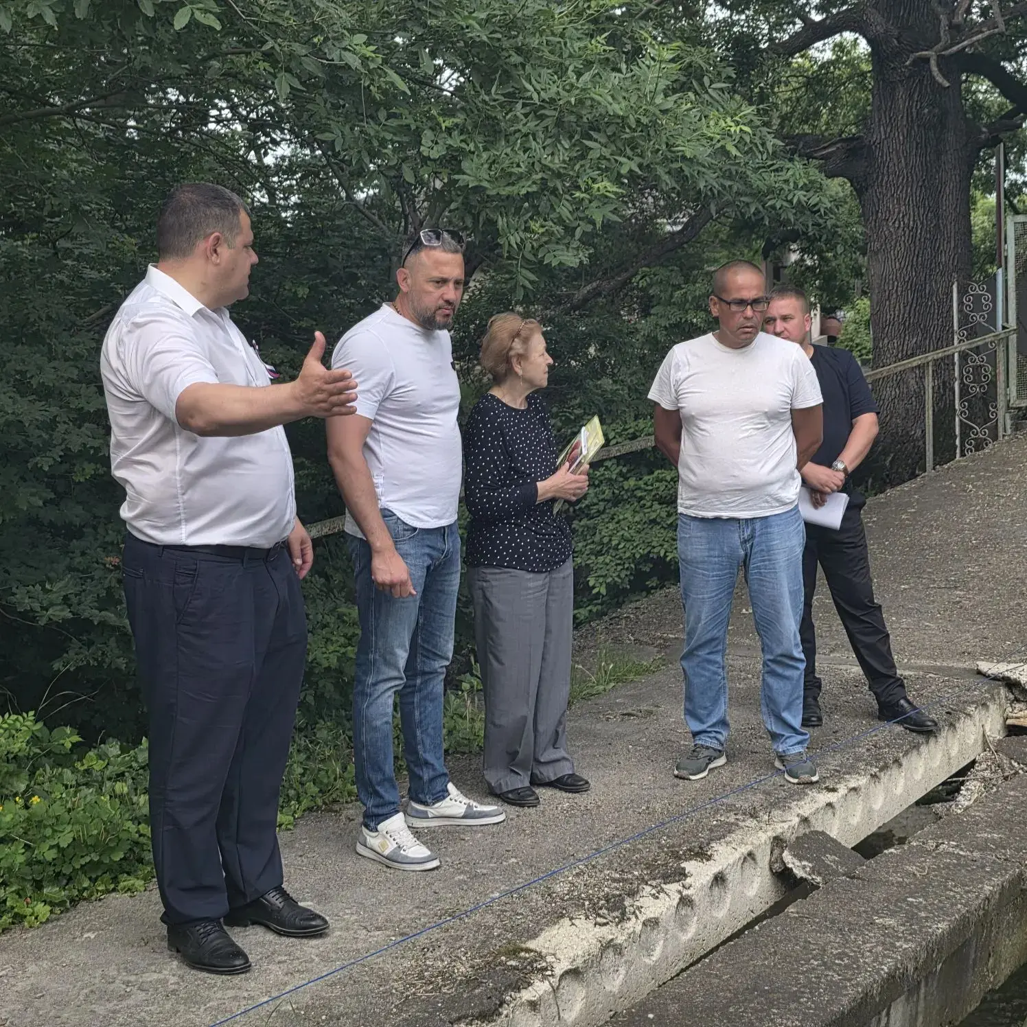 В Цемдолине обсудили будущее улицы Ленина: ремонт моста и берегоукрепление реки Цемесс